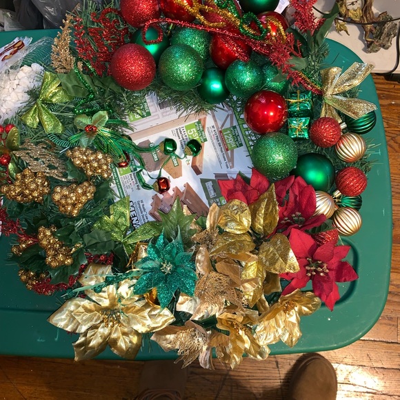 Handmade Christmas Wreaths - Picture 3 of 3
